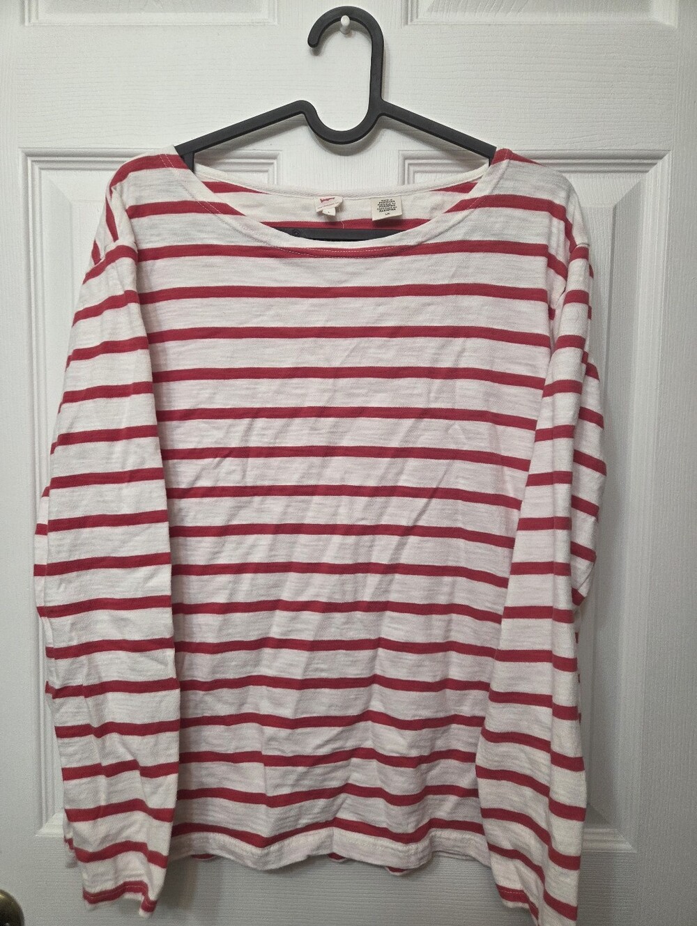 White & Red Striped Long Sleeve Top Levi's Where's Waldo Outfit